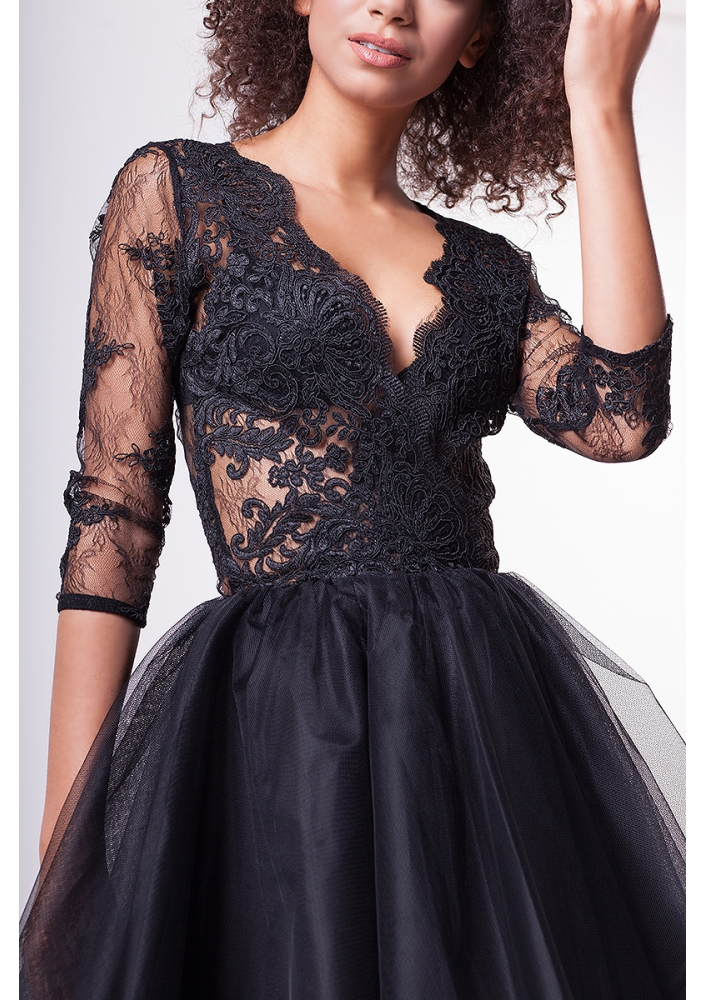 KORONKOWA SUKIENKA Z TIULEM