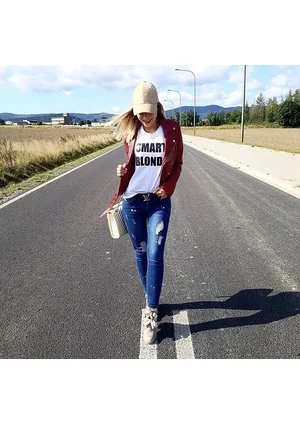 T-SHIRT "SMART BLONDIE"