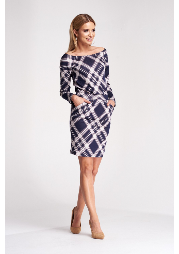 PENCIL DRESS IN HOUNDSTOOTH PATTERN