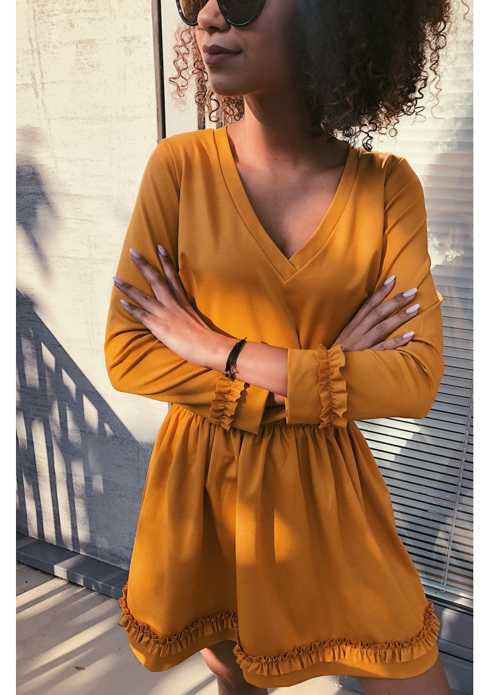 DRESS WITH LACE DETAILS