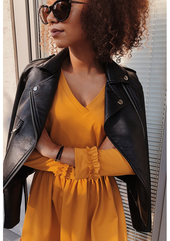 SUKIENKA Z OZDOBNYMI PRZESZYCIAMI