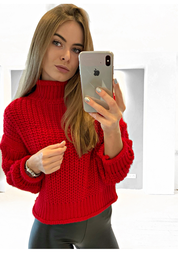 KRÓTKI SWETER Z PÓŁGOLFEM ILM P015