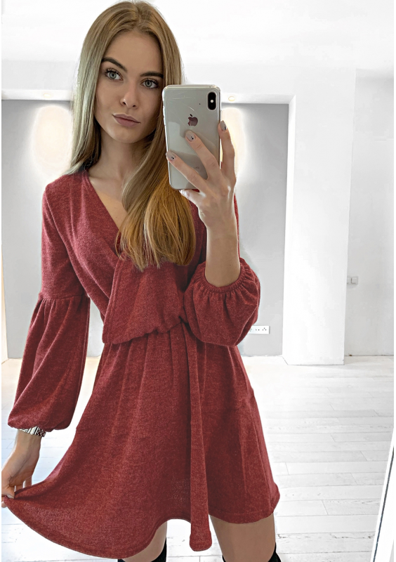 SUKIENKA ZE SWETROWEJ DZIANINY ILM P10