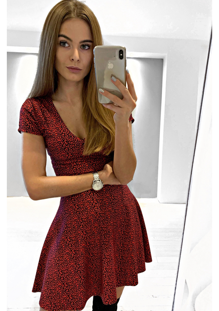 ROZKLOSZOWANA SUKIENKA RED PRINT ILM