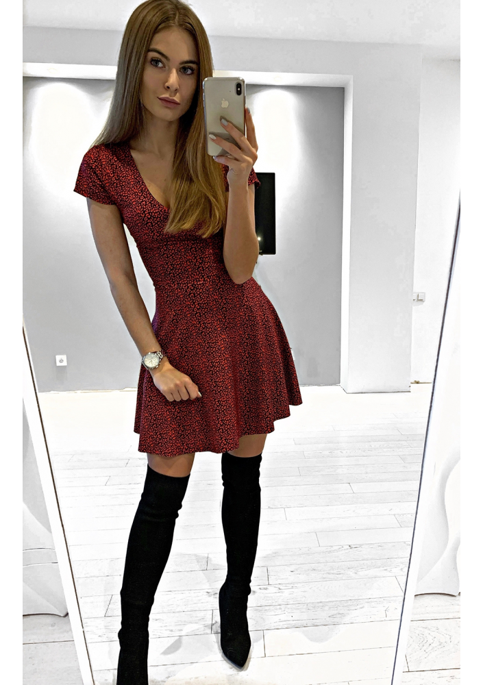 ROZKLOSZOWANA SUKIENKA RED PRINT ILM