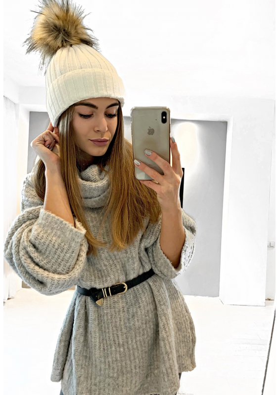 CZAPKA ZIMOWA Z POMPONEM ILM C01