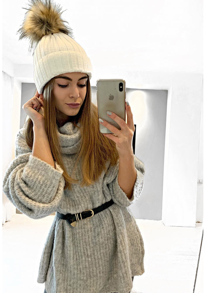 CZAPKA ZIMOWA Z POMPONEM ILM C01