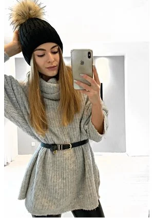 CZAPKA ZIMOWA Z POMPONEM ILM C01