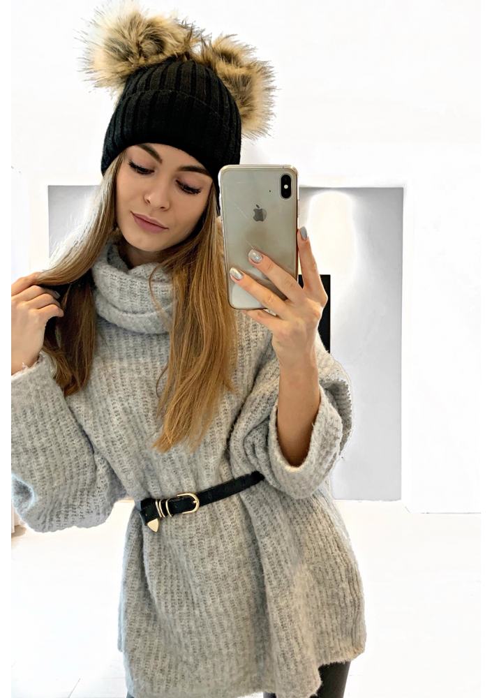 CZAPKA ZIMOWA Z POMPONAMI  ILM C02