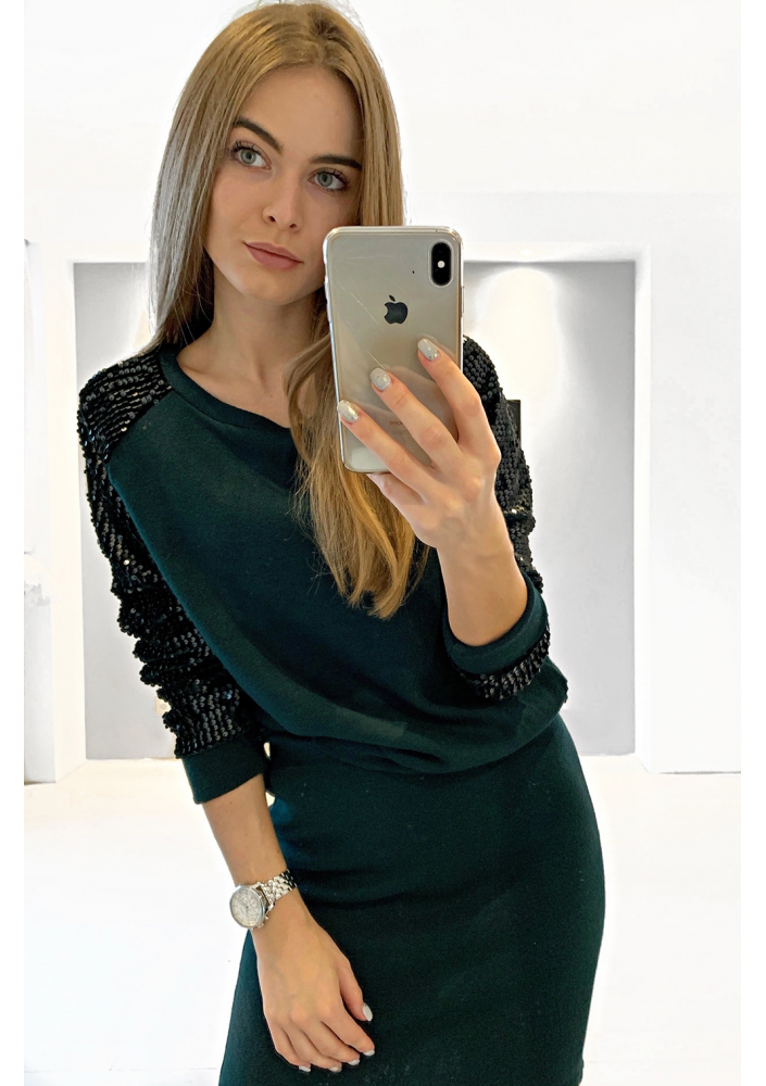 KOMPLET Z CEKINOWYMI RĘKAWAMI