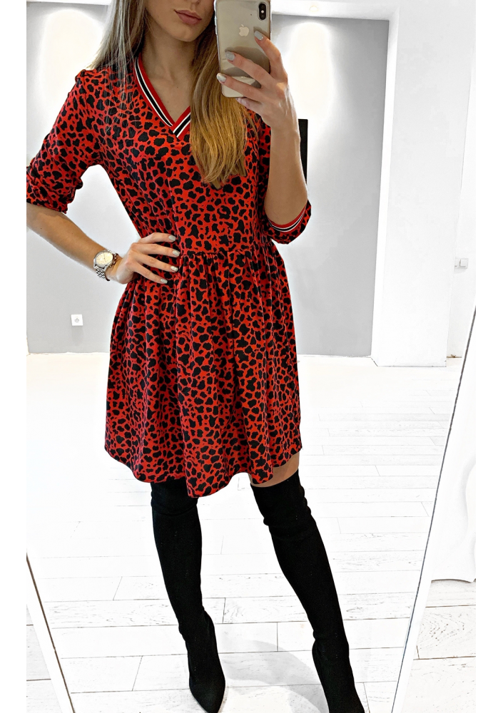 SUKIENKA W CĘTKI RED