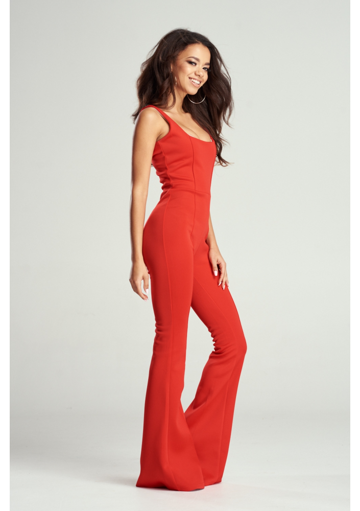 KOMBINEZON Z POSZEŻANĄ NOGAWKĄ