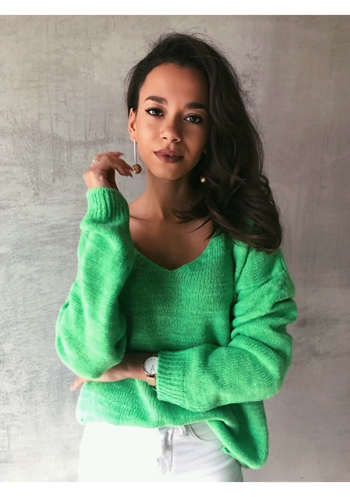 NEONOWY SWETER Z DEKOLTEM W SEREK  ILM P002