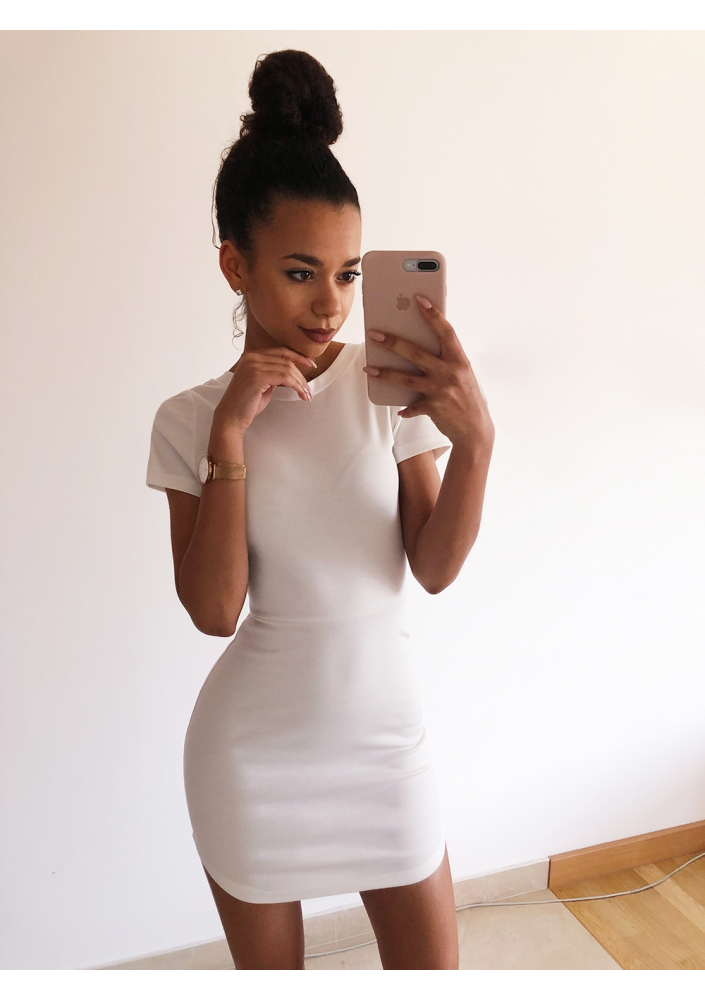 DOPASOWANA SUKIENKA BASIC