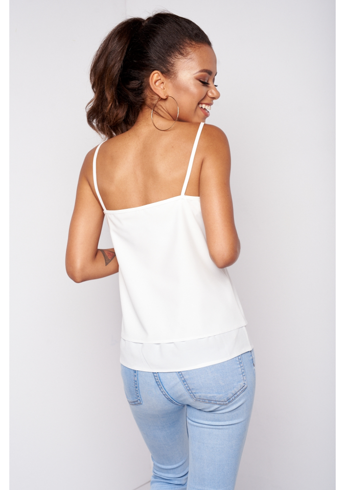 WHITE TOP WITH LACE DETAILS