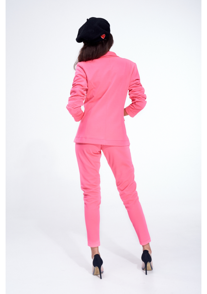 SPODNIE Z WYOKIM STANEM