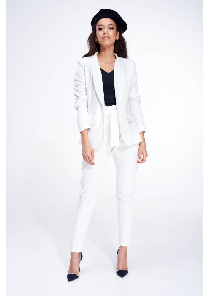 SPODNIE Z WYOKIM STANEM