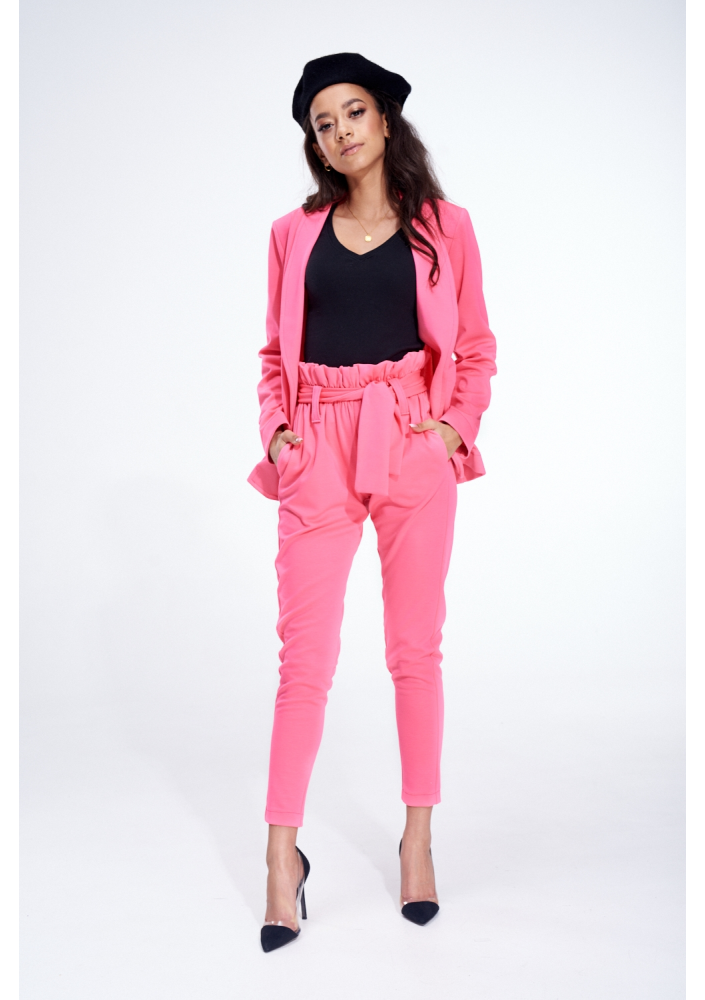 SPODNIE Z WYOKIM STANEM