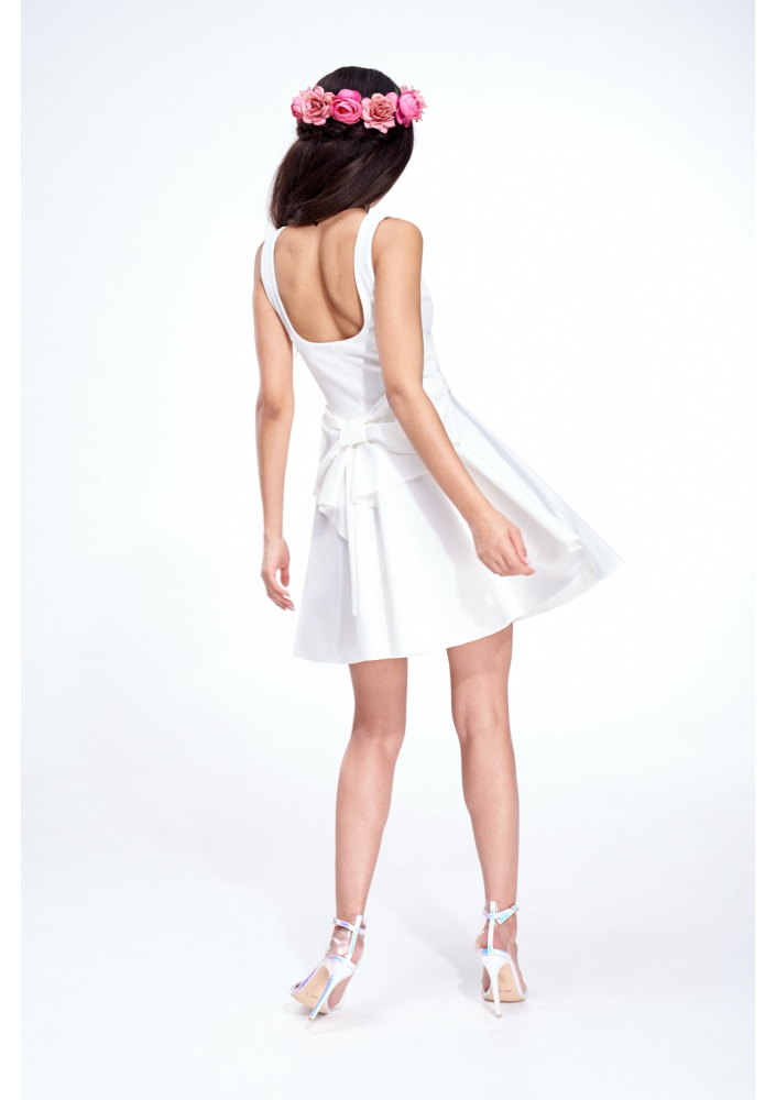 SUKIENKA W KONTRAFAŁDY Z KOKARDĄ