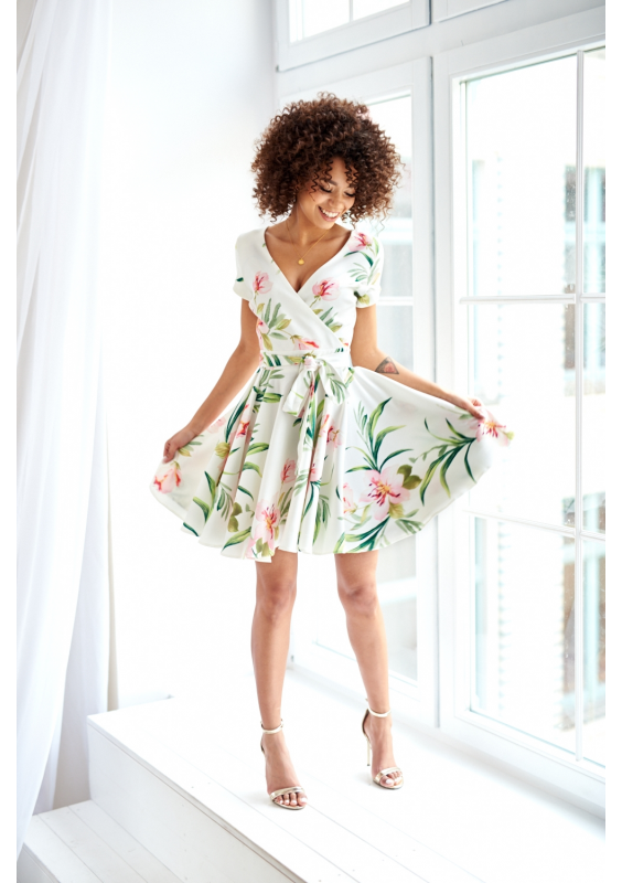 SUKIENKA Z PÓŁTORA KOŁA PASTEL FLOWER PRINT