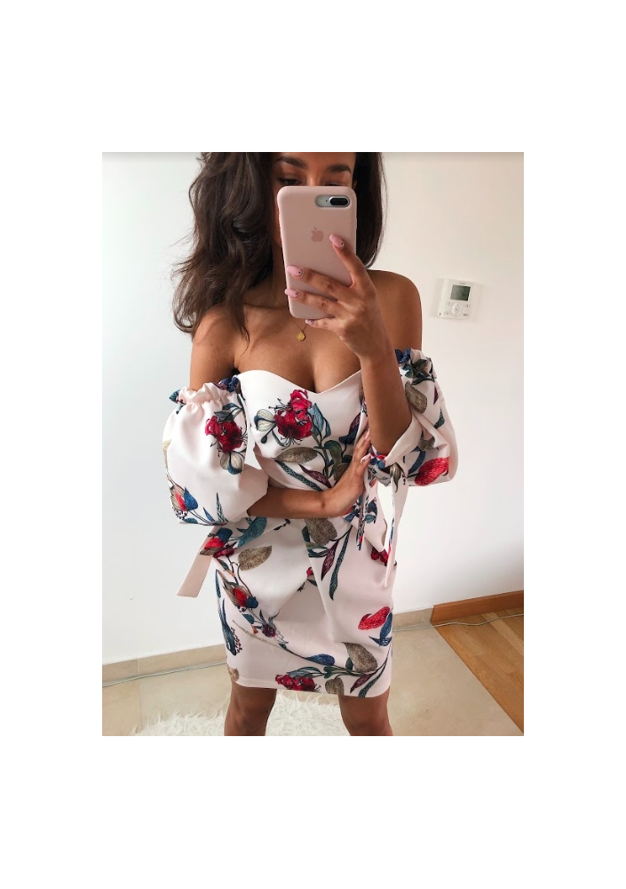 GORSETOWA SUKIENKA Z BUFIASTYM RĘKAWEM W KWIATY