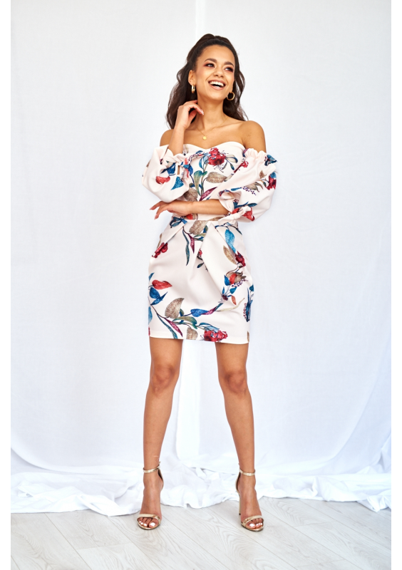 GORSETOWA SUKIENKA Z BUFIASTYM RĘKAWEM W KWIATY