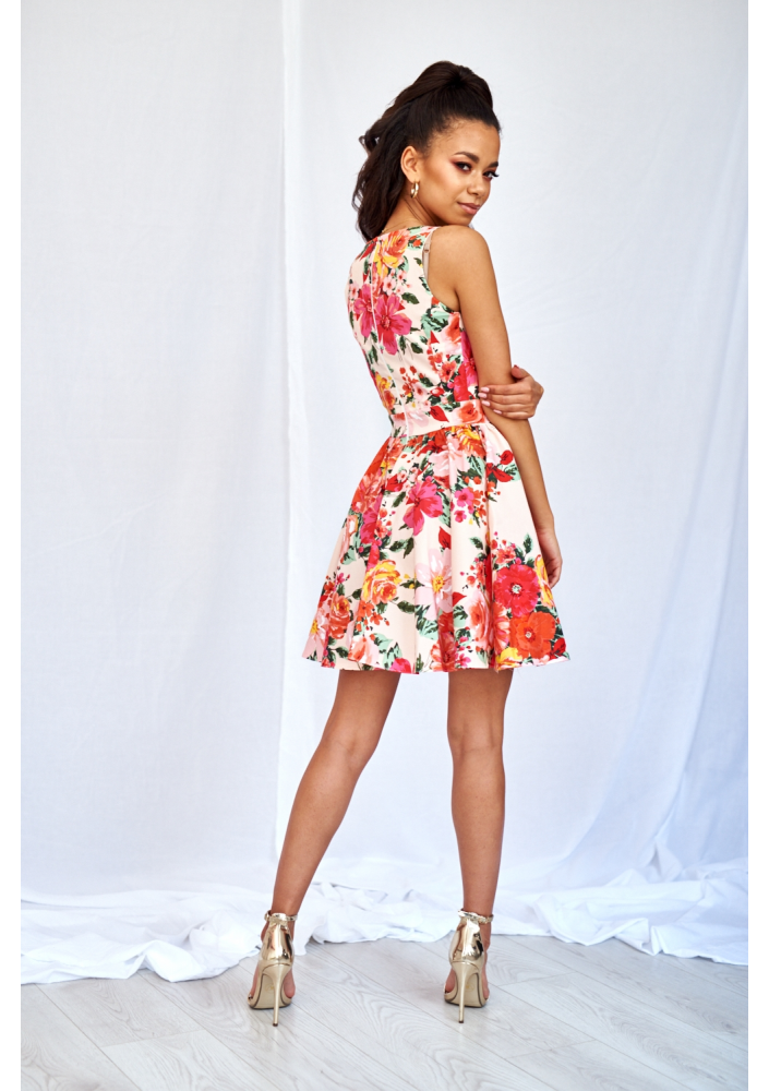 SUKIENKA Z KOŁA W KWIATY POWDER