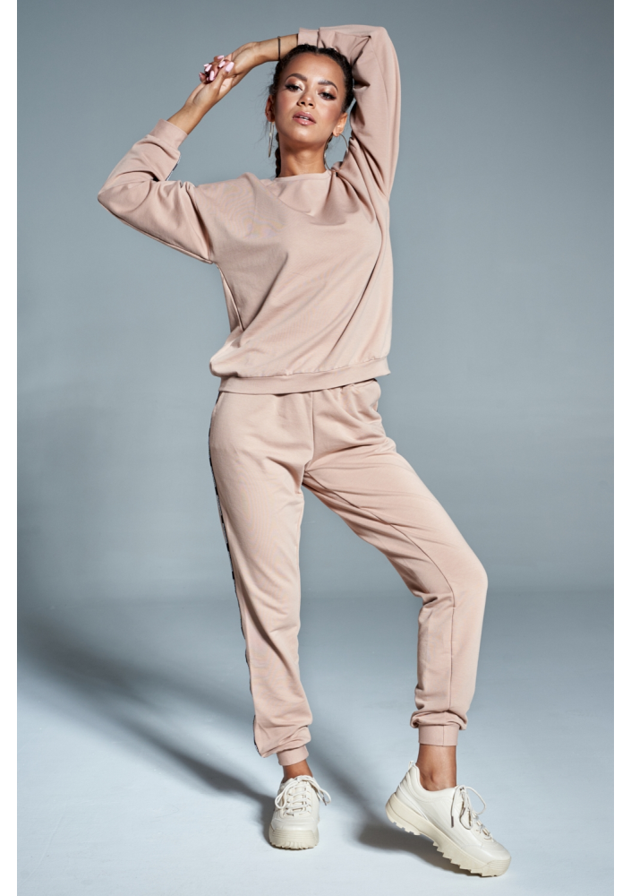 DRES Z LAMPASAMI LOGO BRAND ILM