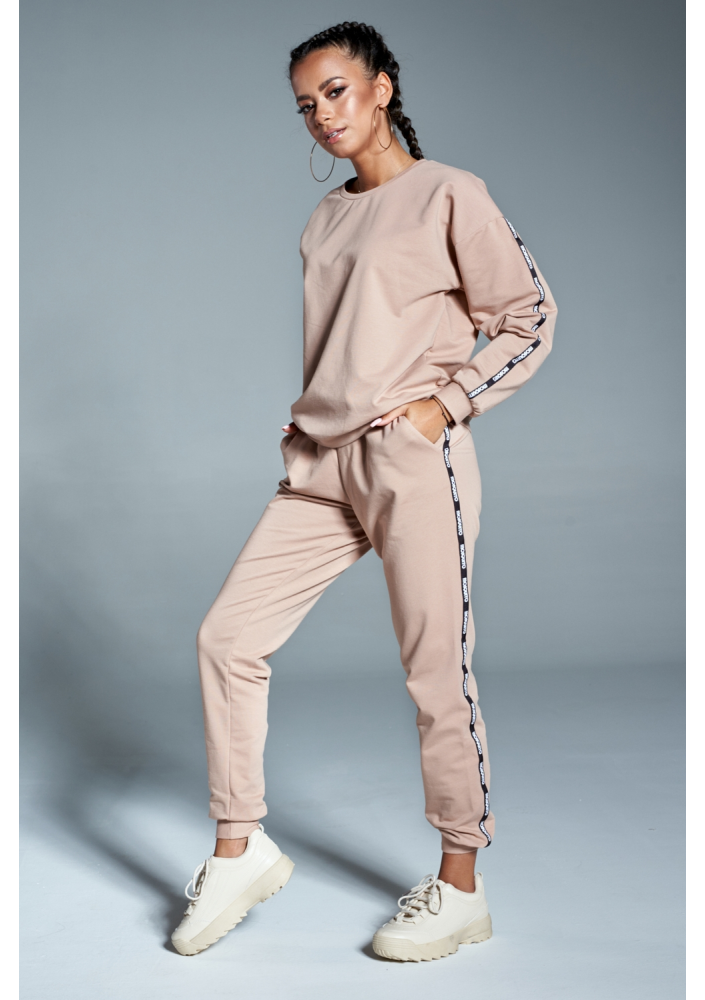 DRES Z LAMPASAMI LOGO BRAND ILM