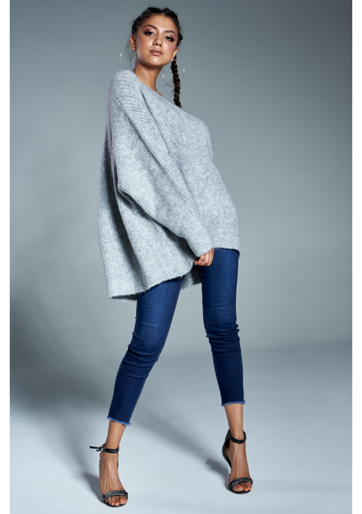 Sweter oversize z dekoltem V A006 Szary ILM