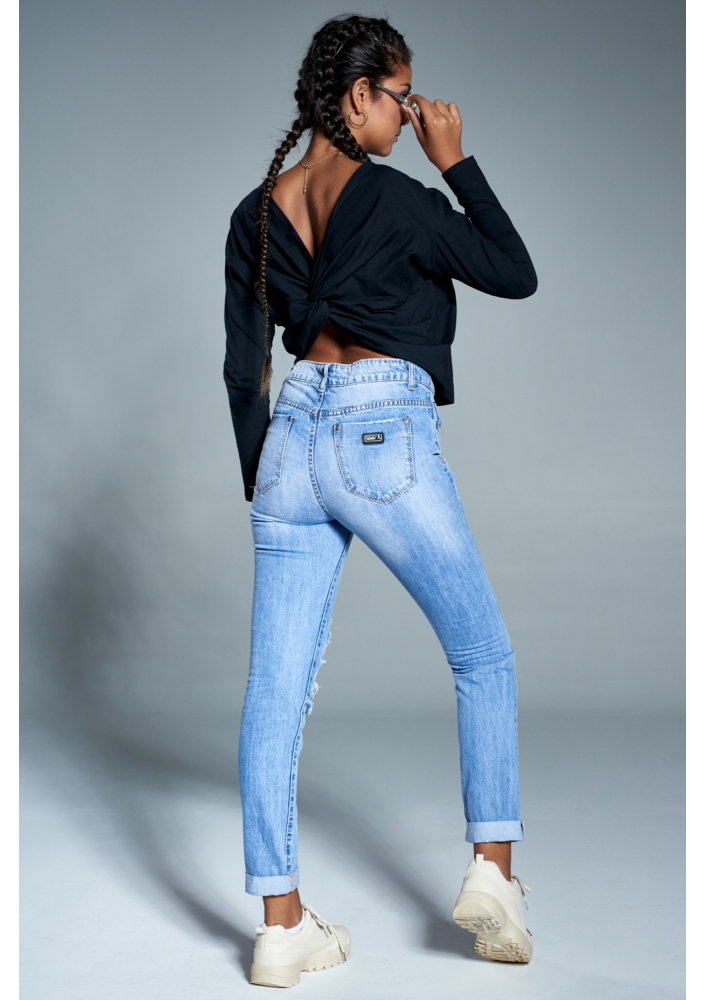 BAWEŁNIANY TOP Z SUPŁEM NA TYLE