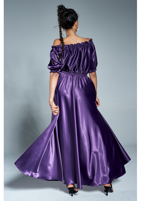 Sukienka maxi w hiszpańskim stylu z satyny Fioletowa
