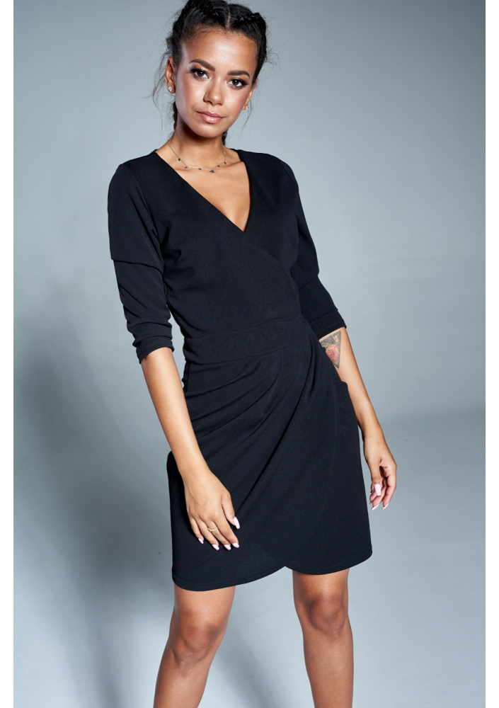 Klasyczna sukienka Mała Czarna