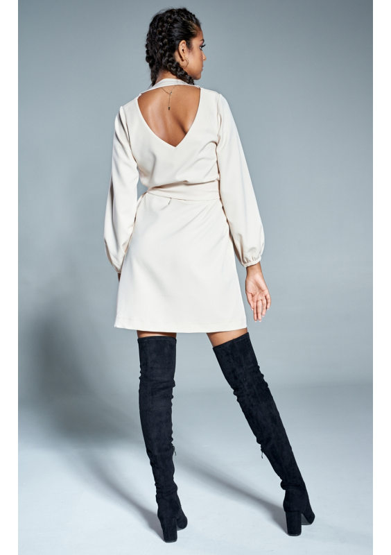 Klasyczna sukienka z dekoltem V Beżowa