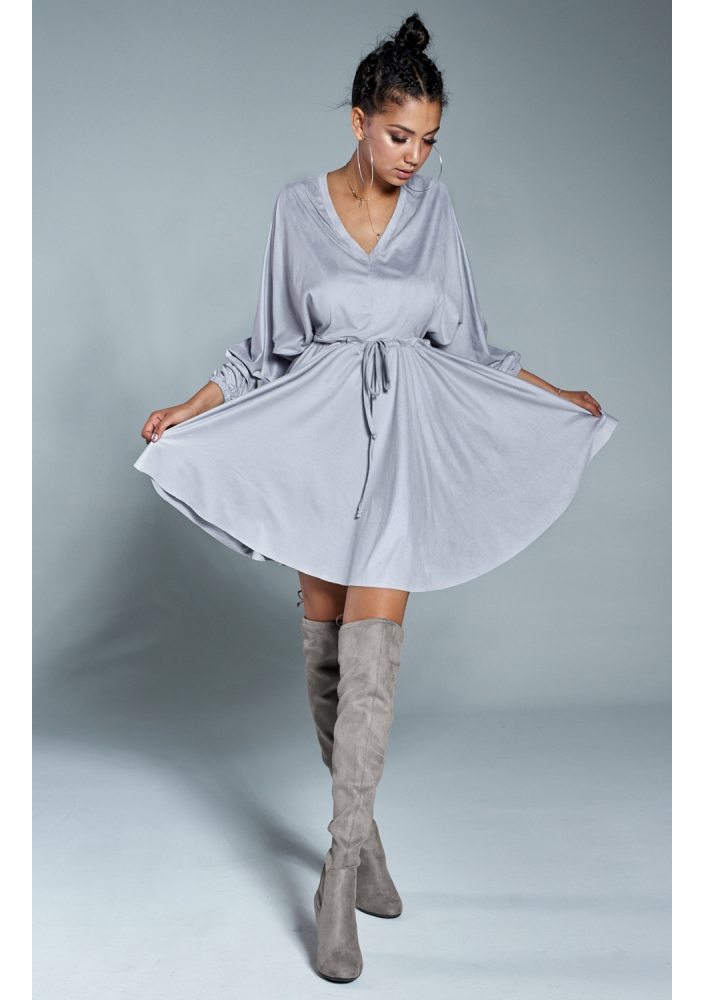 Sukienka z troczkiem z delikatnego zamszu Szara