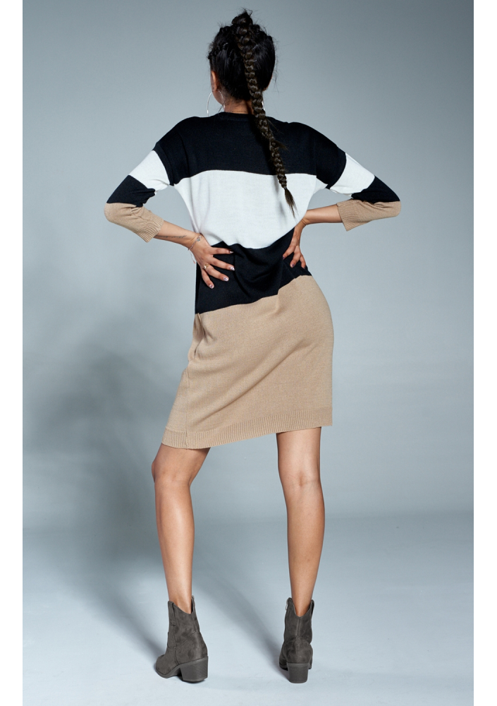 Swetrowa sukienka w pasy A11 ILM