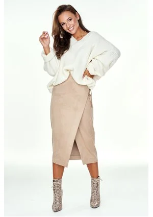 Sweter oversize z dekoltem V A006 Kremowy ILM