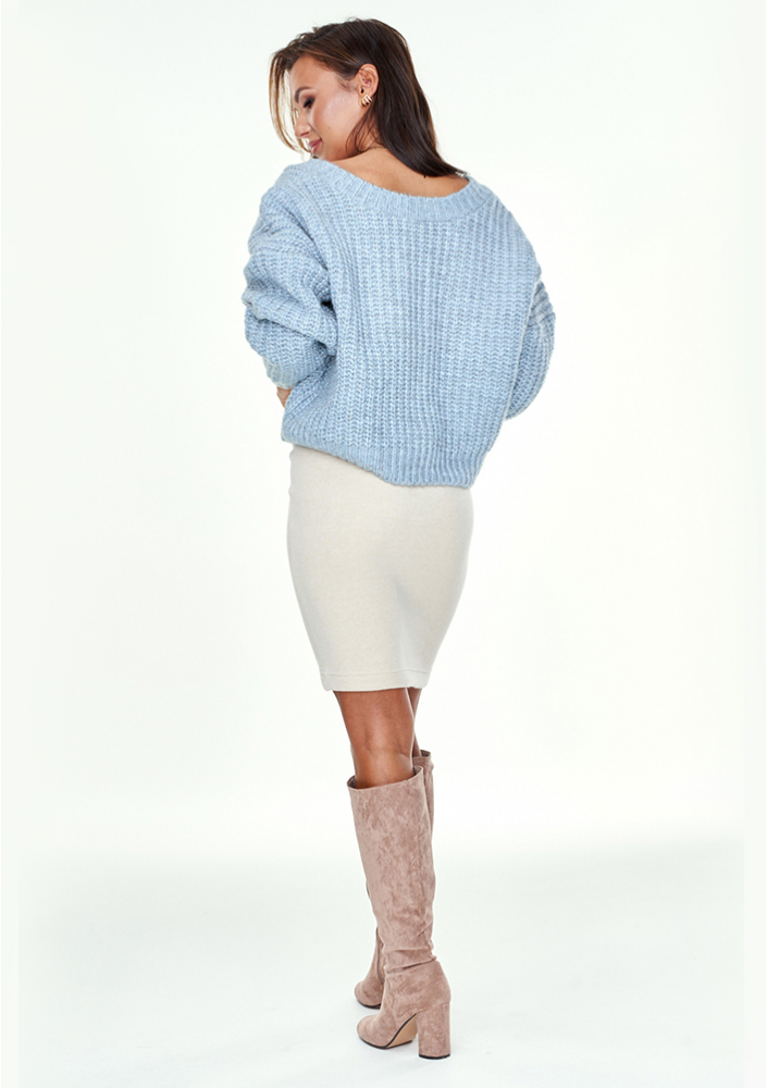 Sweter z moherem dekolt V Błękitny A40 ILM