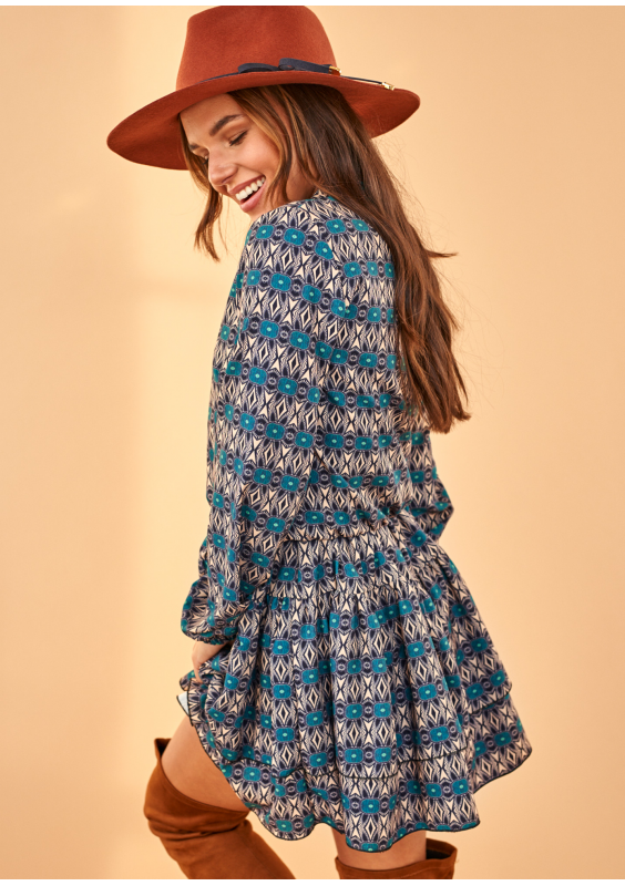 Sukienka z wiązaniem w dekolcie Print