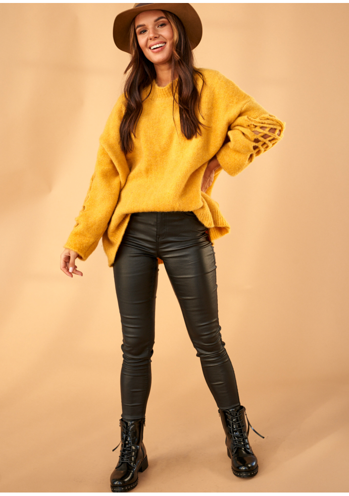 Sweter z rękawem ażurowym  A41 Musztardowy ILM