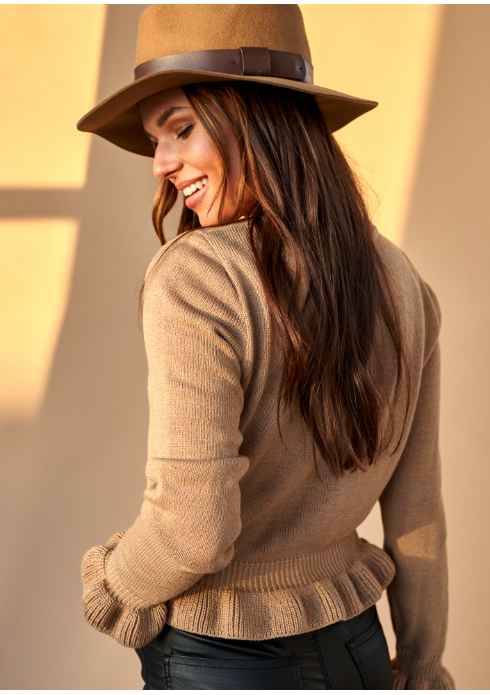 Sweter z falbanką ILM A42