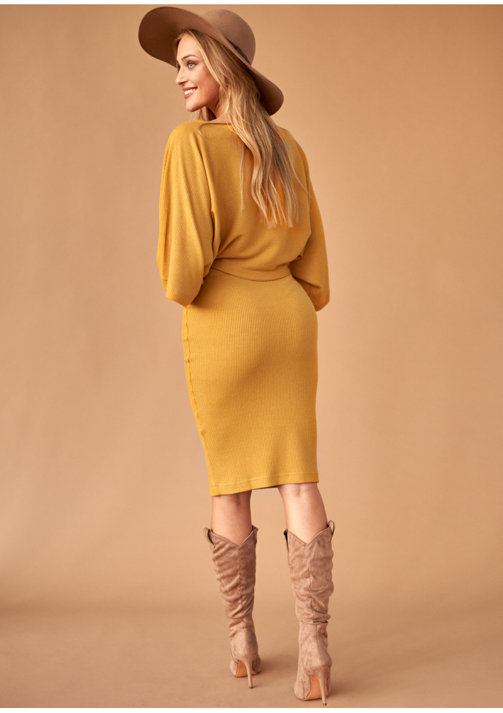 Komplet z dzianiny swetrowej w prążek Musztardowy