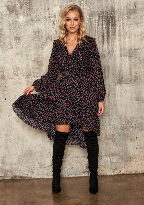 Asymetryczna sukienka z wiskozy w Łączkę