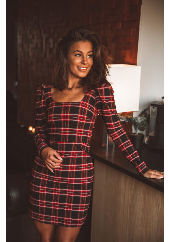 Sukienka z bufką w rękawie w kratkę Czerwona