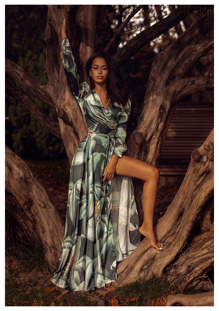 Sukienka maxi Dark Leaves Czarna