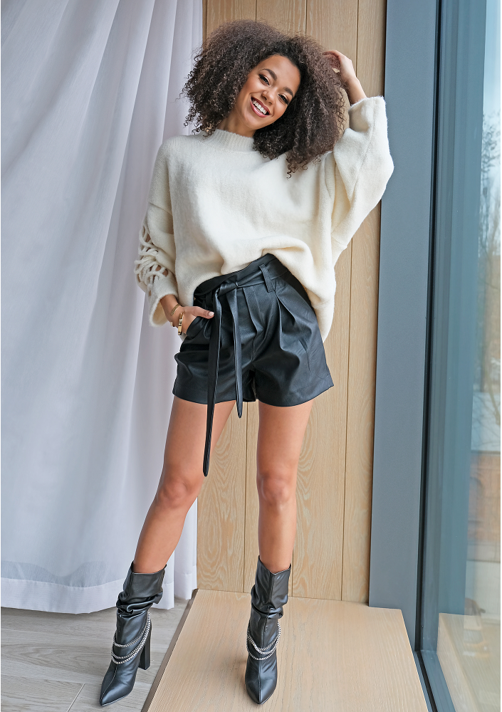 Sweter z rękawem ażurowym  A41 Kremowy ILM