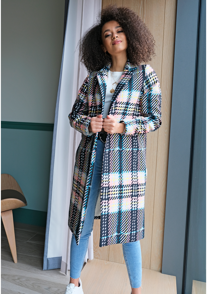 Płaszcz z flauszu w Kratę