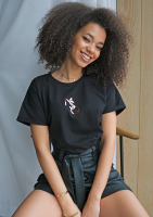 Base - Black T-shirt with a rose golden MSQ logo