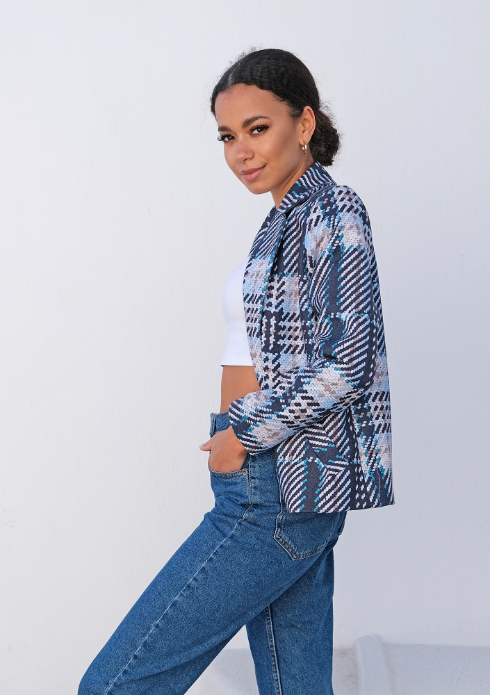 Kurtka z flauszu druk w kratę błękitna