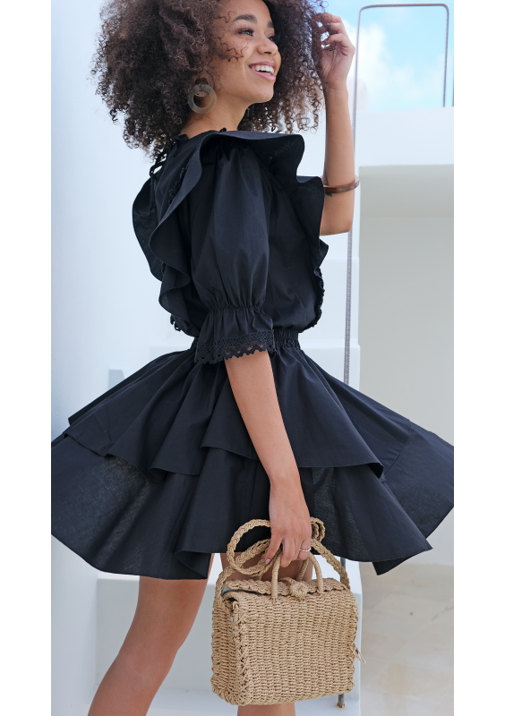 Sukienka z popeliny z falbanami i koronką Czarna